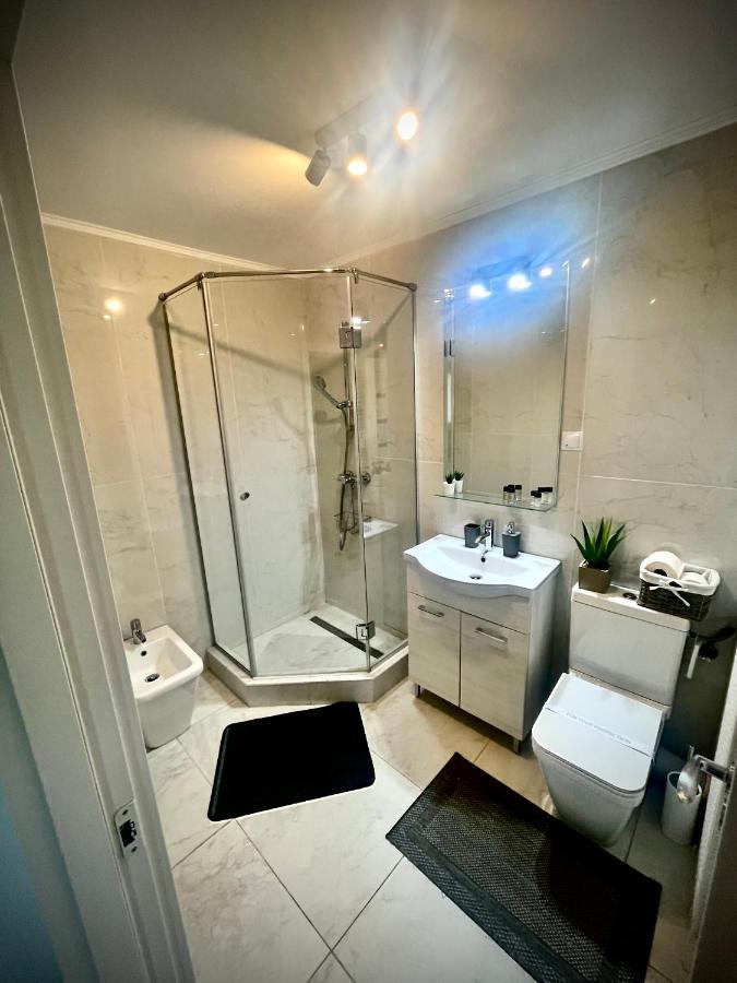 Mio Apartments Gold คลูจ-นาโปกา ภายนอก รูปภาพ